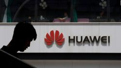 CNNE 650199 - ¿por que la guerra contra huawei podria afectar a la industria tecnologica de ee-uu-?