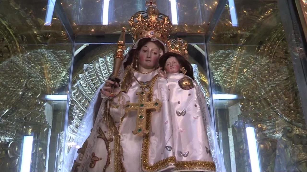 CNNE 651181 - #eldatodehoy- mosaico de la virgen del quinche en los jardines del vaticano