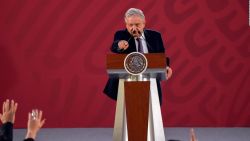 CNNE 652735 - amlo acusa propaganda "del hampa del periodismo"