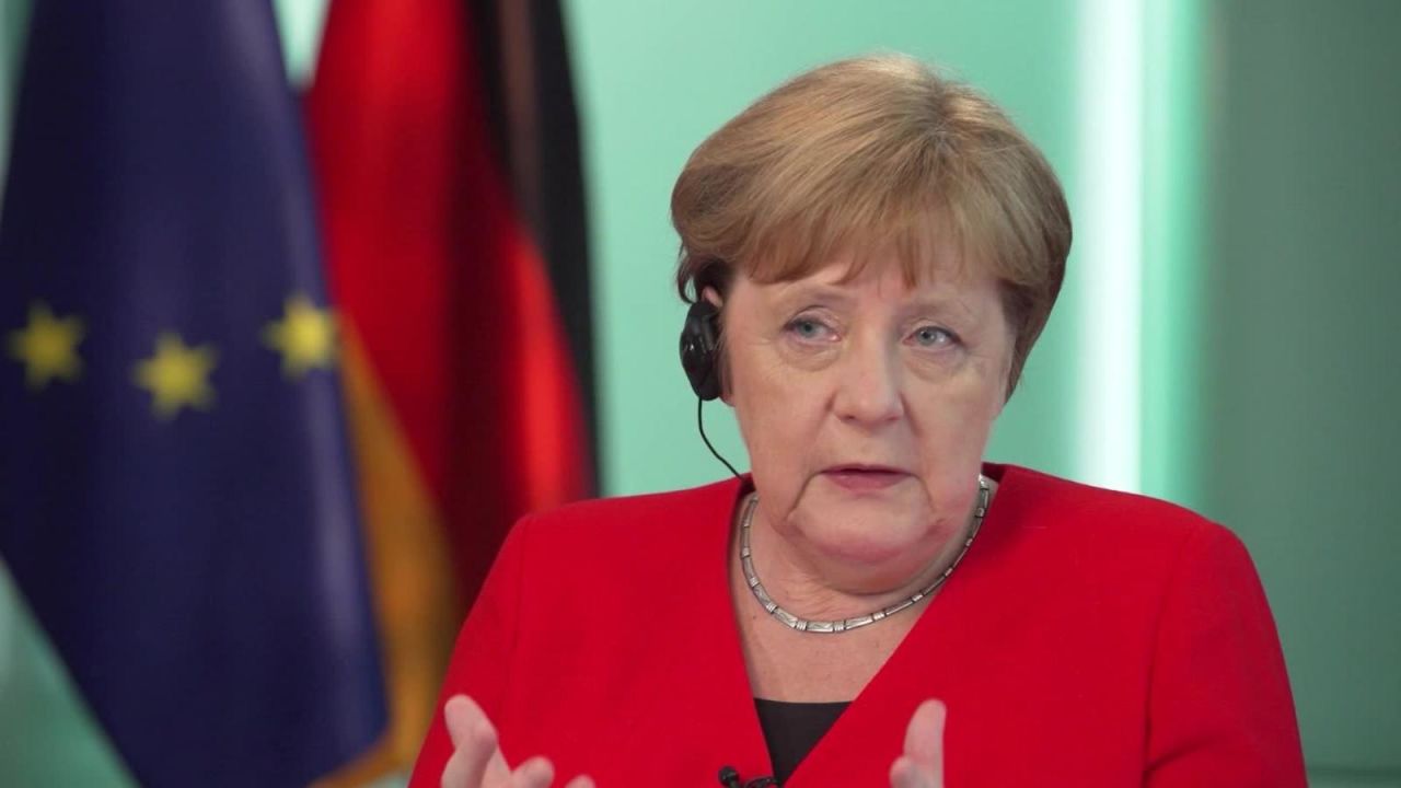 CNNE 654052 - merkel- la lucha contra la intolerancia debe ensenarse en cada generacion