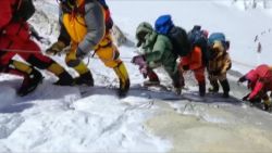 CNNE 654551 - las normas para escalar el everest podrian cambiar