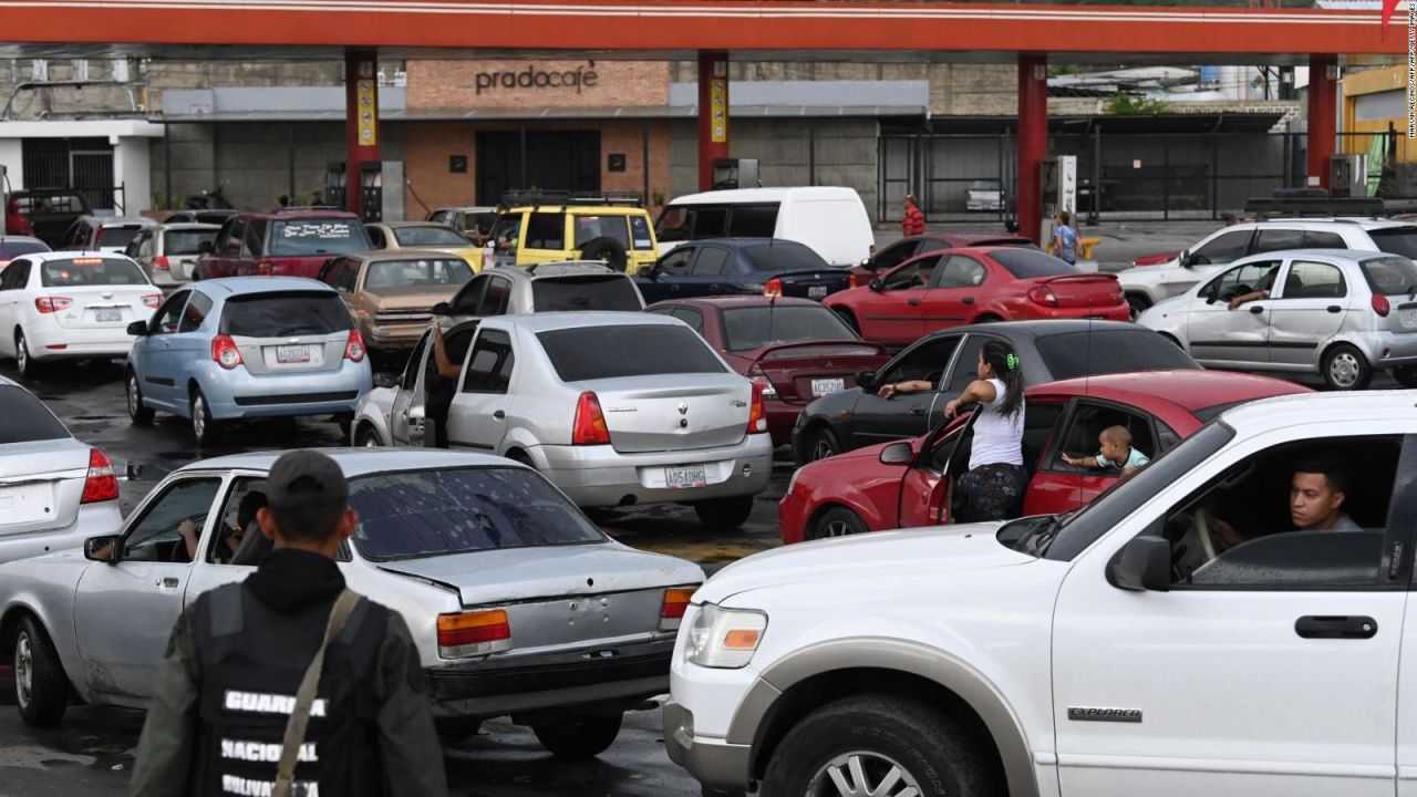 CNNE 654807 - la escasez de gasolina- ¿el comienzo del fin de maduro?
