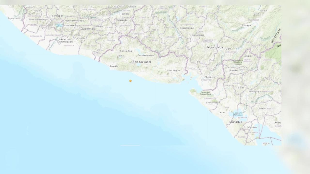 CNNE 654956 - sismo de 6,6 estremece el salvador