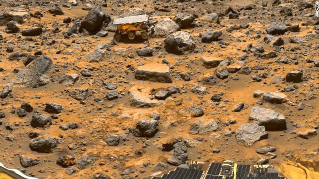 Como parte del viaje en la misión Pathfinder en Marte, el rover Sojourner llegó el 4 de julio de 1997.