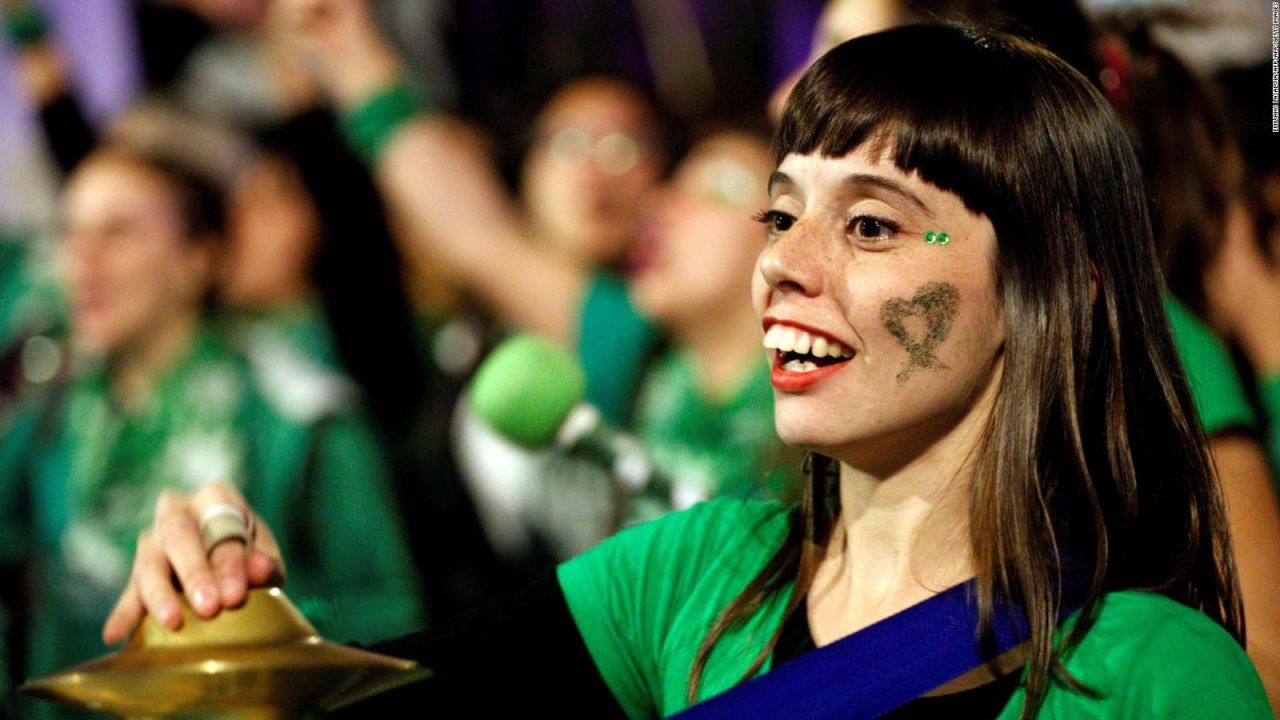 CNNE 656556 - marcha de mujeres en argentina, a 4 anos del primer "ni una menos"