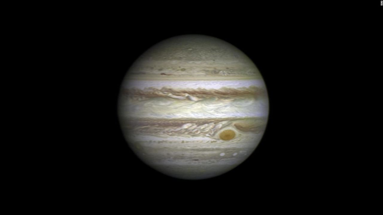 CNNE 657848 - #eldatodehoy- observar las lunas de jupiter desde un telescopio