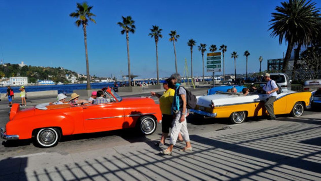 CNNE 658289 - cuba-havana-cars