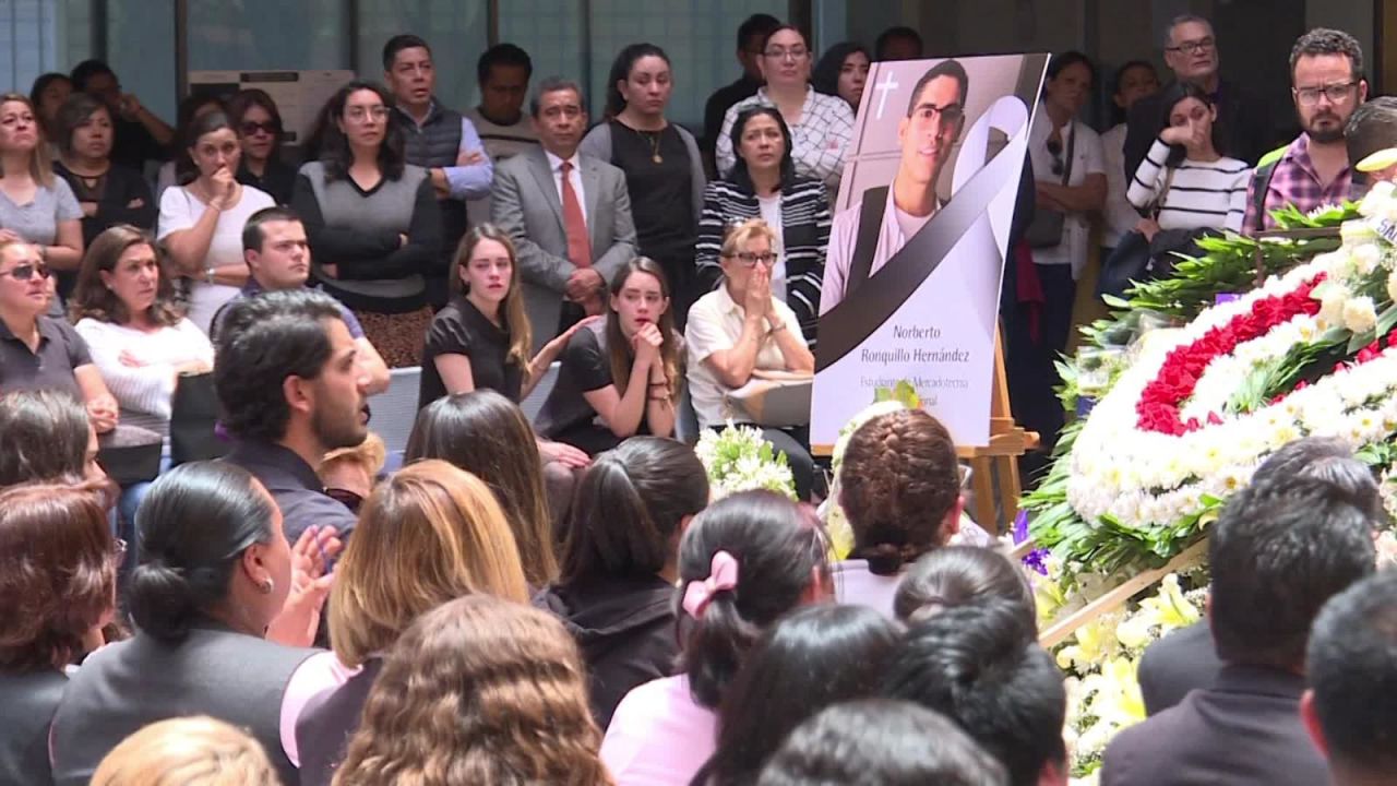 CNNE 659111 - realizan misa para universitario asesinado