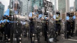 CNNE 659792 - debate sobre ley de extradicion revive tensiones en hong kong