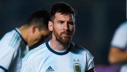 CNNE 660427 - kempes- messi es el mejor pero tambien un ser humano