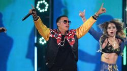 Este es el segundo video de Daddy Yankee en alcanzar las 2 mil millones de reproducciones.