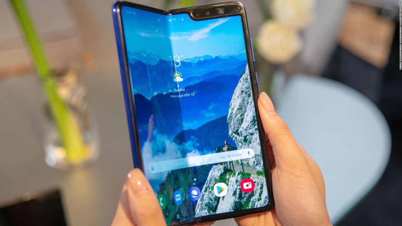 CNNE 660587 - pedidos de galaxy fold de samsung siguen siendo cancelados