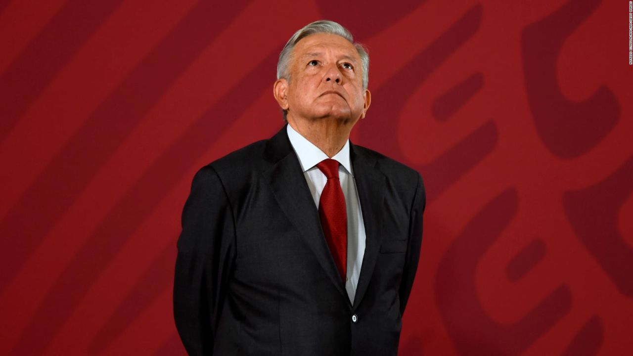 CNNE 661400 - amlo- la gente sale por necesidad