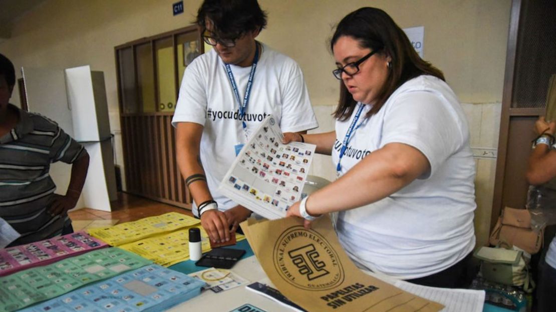 CNNE 661559 - guatemala-elections-count