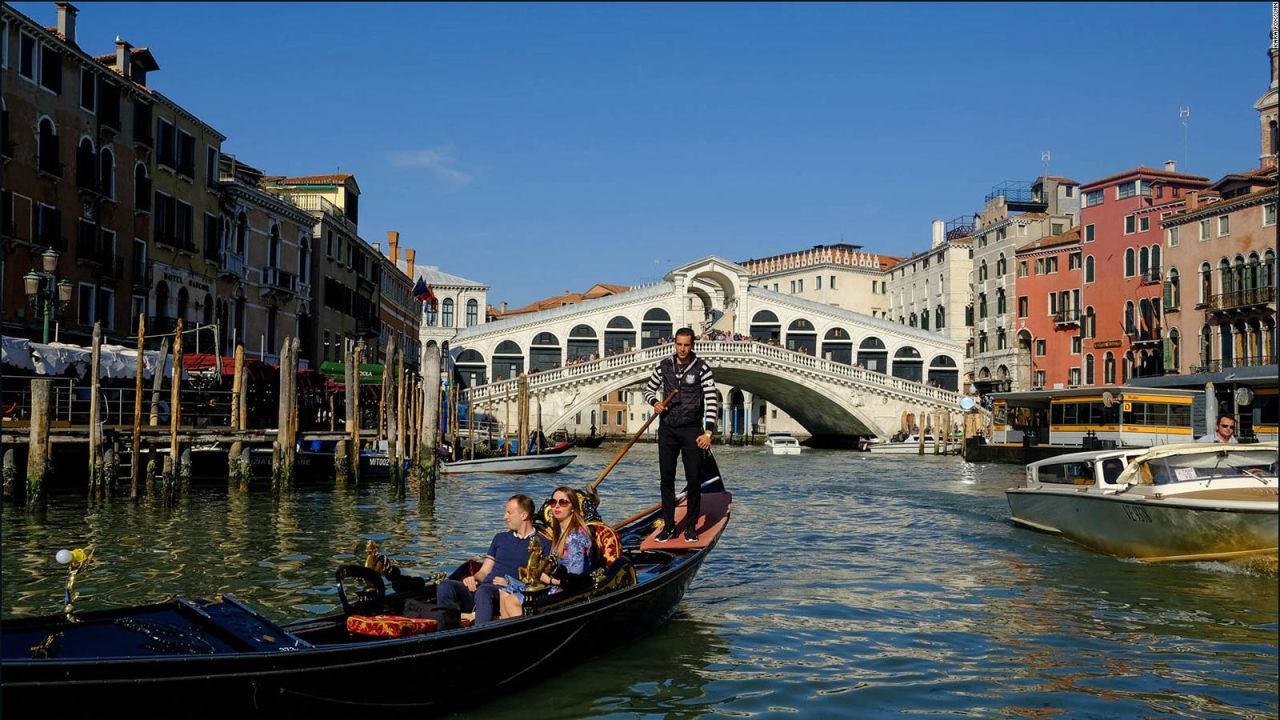 CNNE 661783 - venecia prepara un impuesto para turistas