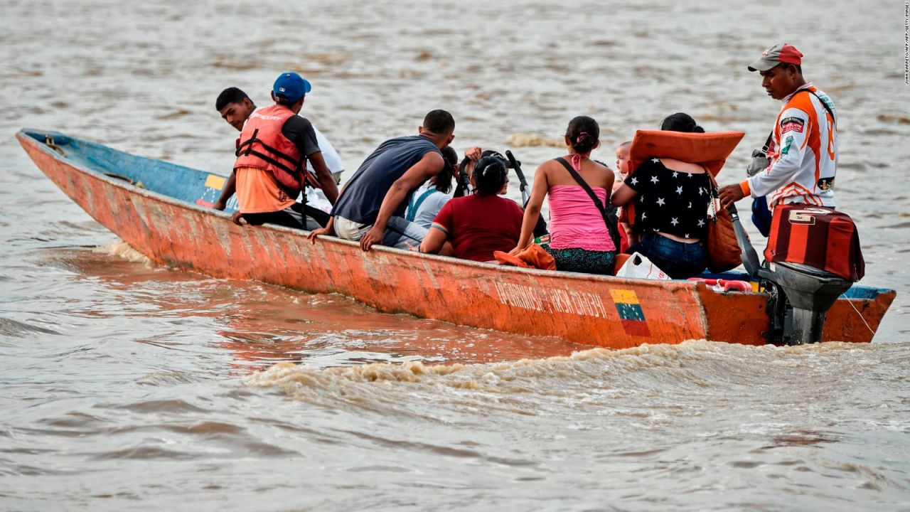 CNNE 662680 - al menos 80 venezolanos han naufragado en el mar caribe