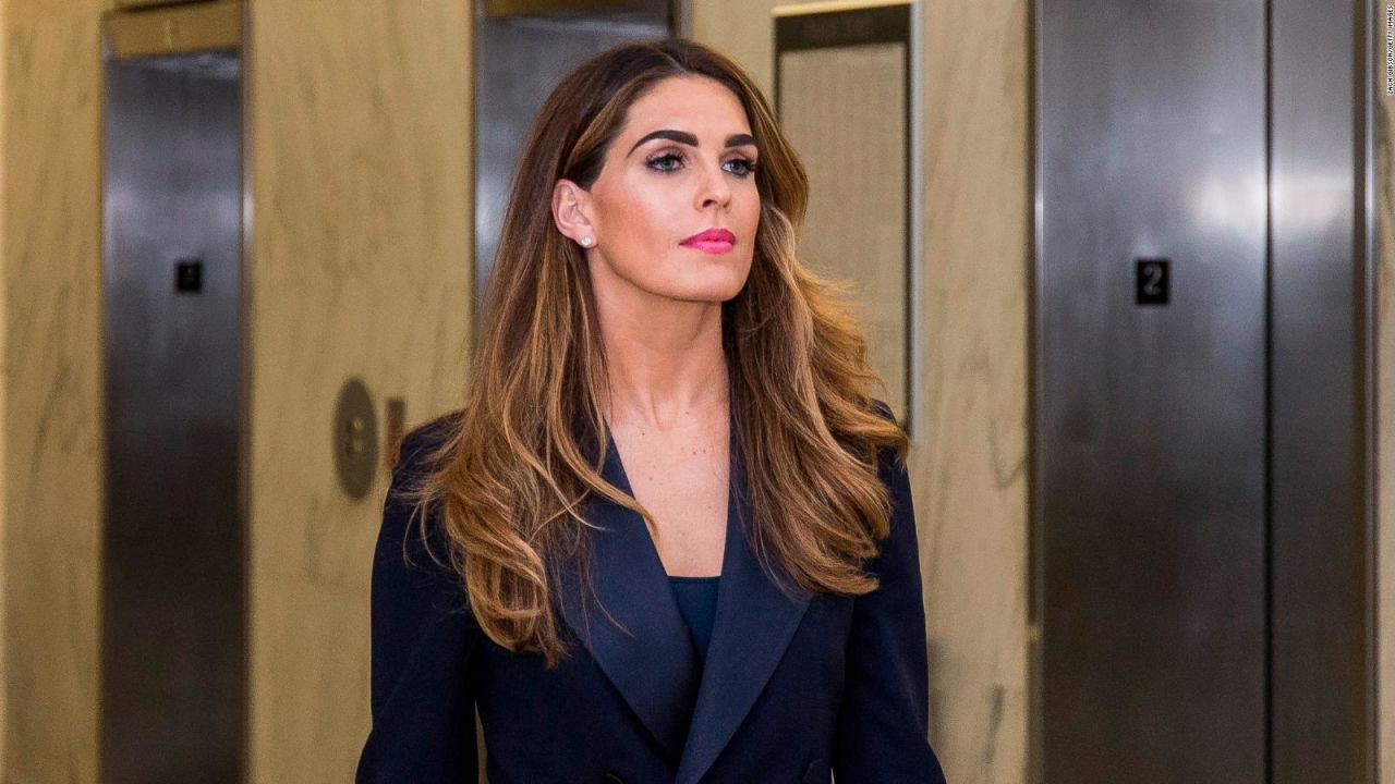 CNNE 662707 - hope hicks responde en el congreso