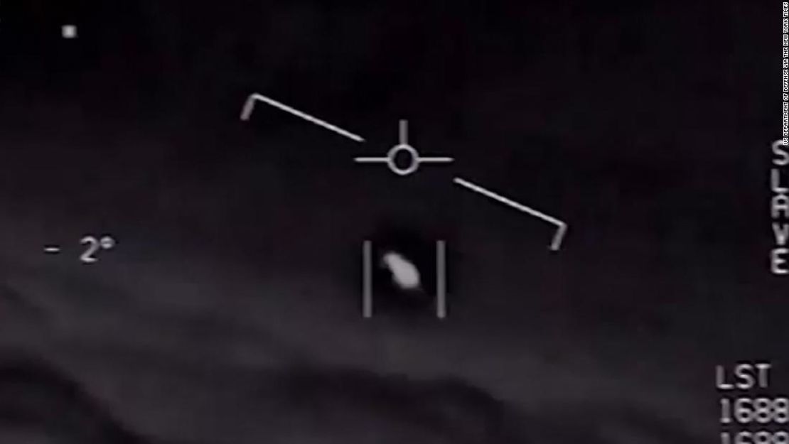 CNNE 663599 - 171219092317-ufo-unidentified-flying-object-us-navy-department-of-defense-super-tease