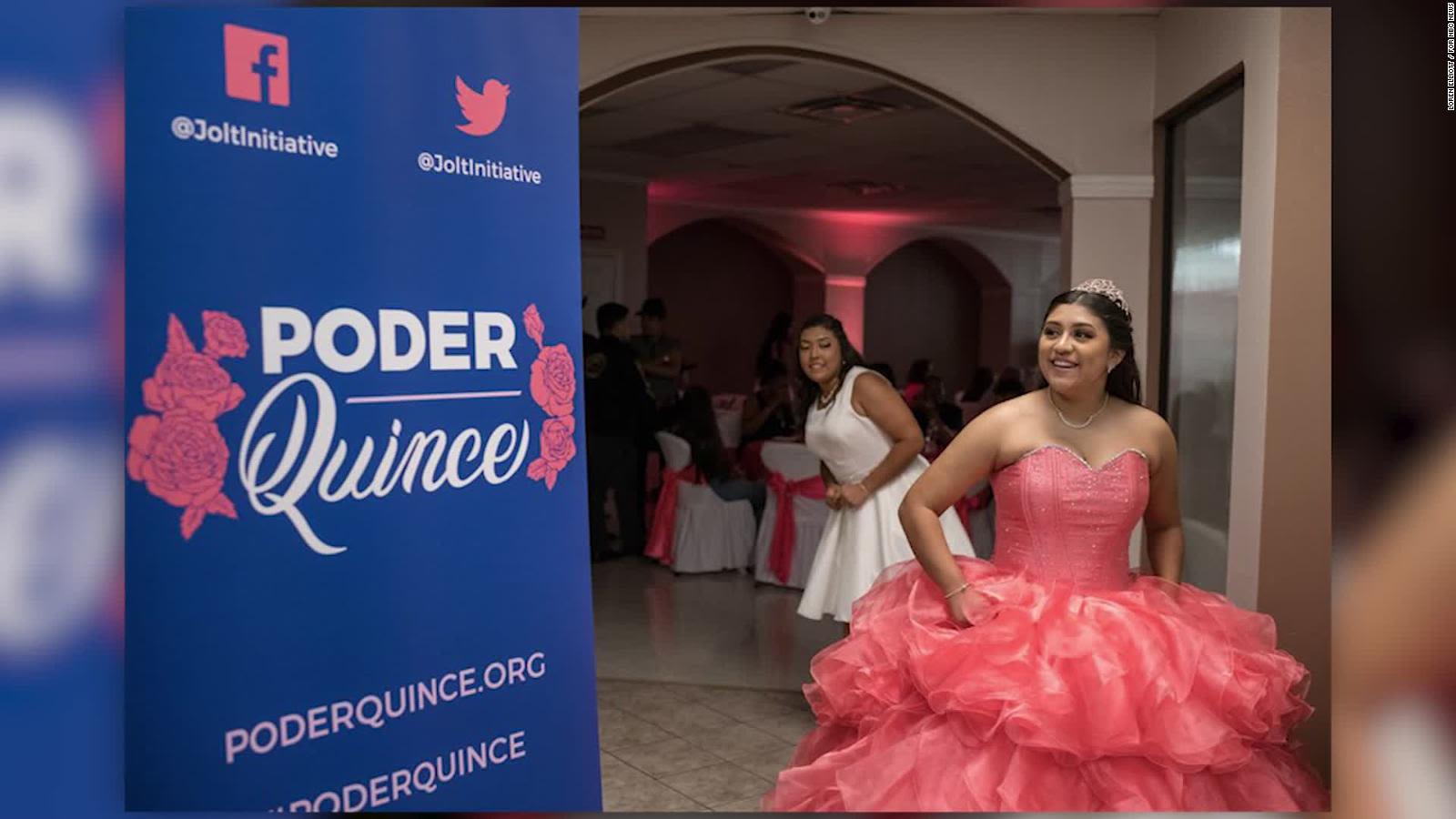 Quinceañera usa su fiesta para promover el voto entre jóvenes latinos