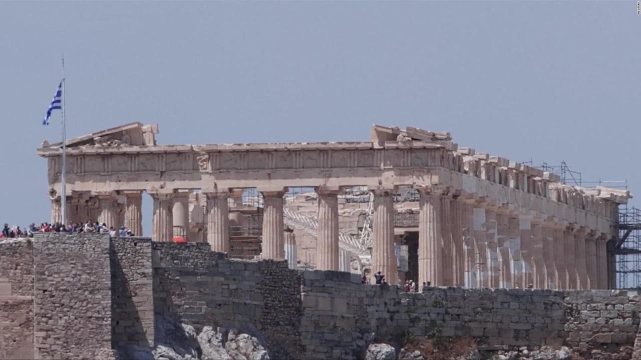 CNNE 664825 - la contaminacion y la lluvia acida afectan momumento en grecia