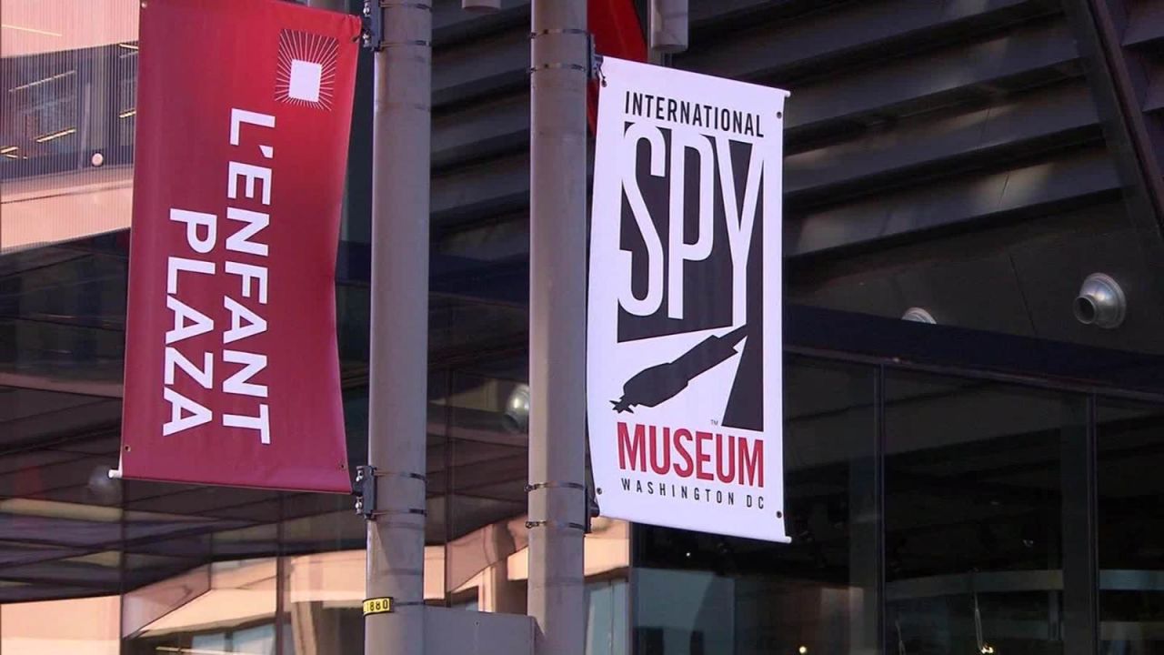 CNNE 664829 - reabre sus puertas el museo internacional de los espias