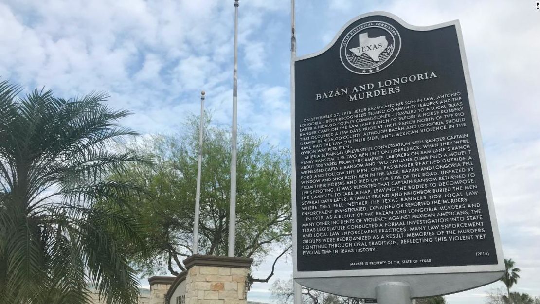 Familiares e historiadores presionaron por el reconocimiento oficial de las masacres.