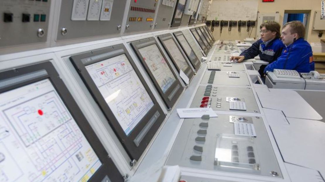 El centro de control de la plataforma nuclear flotante Akademik Lomonosov.