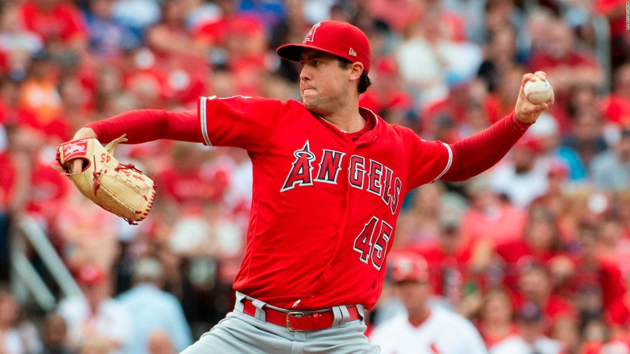 CNNE 667568 - encuentran muerto al lanzador tyler skaggs