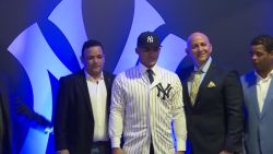 CNNE 667885 - los yankees contratan a un "marciano" dominicano de 16 anos