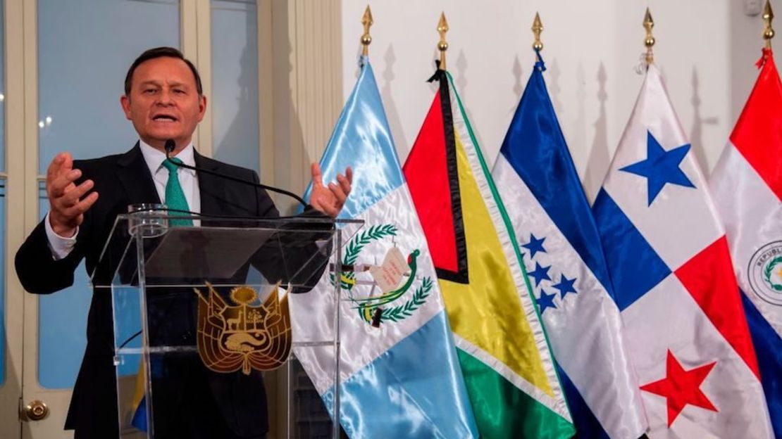 Néstor Popolizio, canciller de Perú.