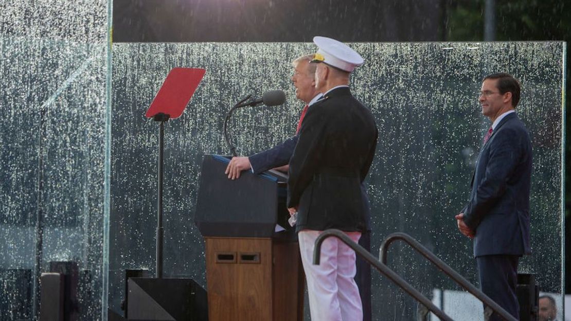 CNNE 669060 - president trump delivers address at lincoln memorial on independence day