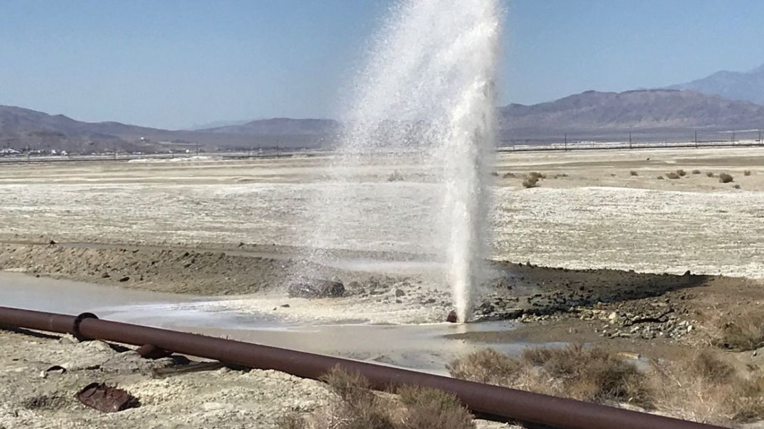 CNNE 669131 - 190704204253-california-earthquake-pipe-burst