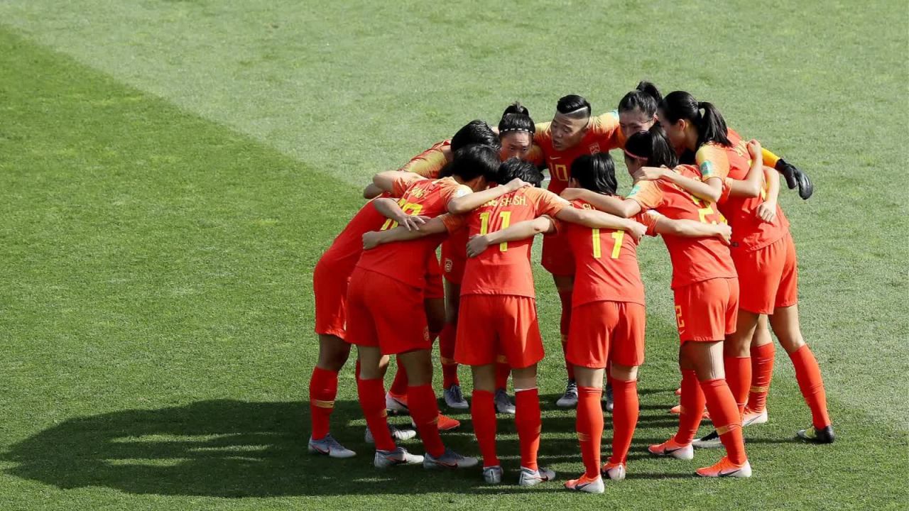 CNNE 670174 - us$ 145 millones para el desarrollo del futbol en china