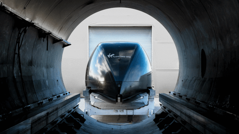 Necesidad de velocidad — La principal ventaja de Hyperloop es la velocidad: podrá transportar pasajeros mucho más rápido que los trenes o automóviles.