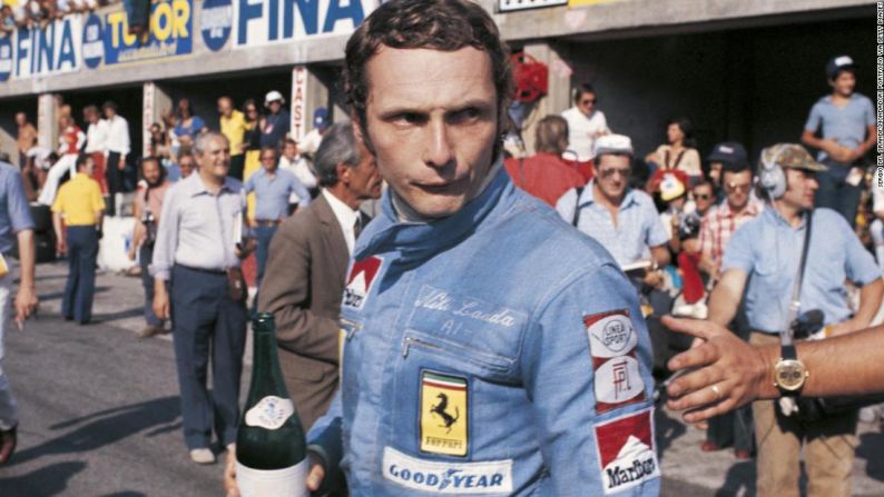 Niki Lauda, quien se recuperó de un accidente casi fatal y fue uno de los grandes automovilistas del mundo, murió el 27 de mayo a los 70. El austriaco fue tres veces campeón de la Fórmula Uno.