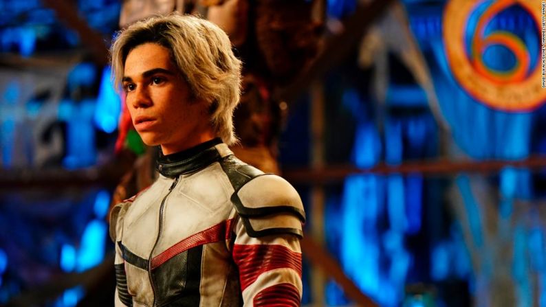 El actor Cameron Boyce, quien fue estrella de Disney Channel, murió el 7 de julio. Tenía 20 años. Murió mientras dormía tras convulsionar por un problema de salud.