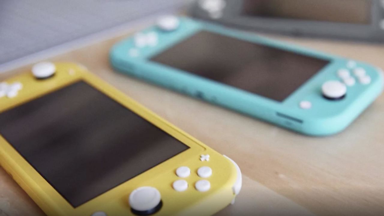 CNNE 671336 - ¿que juegos podran usarse en la nintendo switch lite?