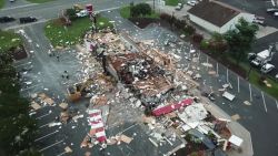 CNNE 671951 - una explosion dejo en escombros este restaurante