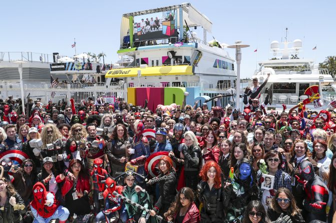 CNNE 675532 - avengers- endgame cosplay and fan meet-up at #imdboat