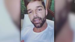 CNNE 675632 - ricky martin- ricardo rosello, eres cinico y maquiavelico