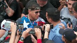 CNNE 675939 - daddy yankee se une a las protestas en puerto rico