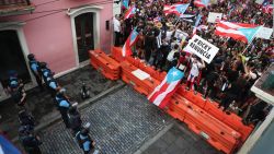 CNNE 676817 - los puertorriquenos se preguntan- ¿renunciara ricardo rossello?