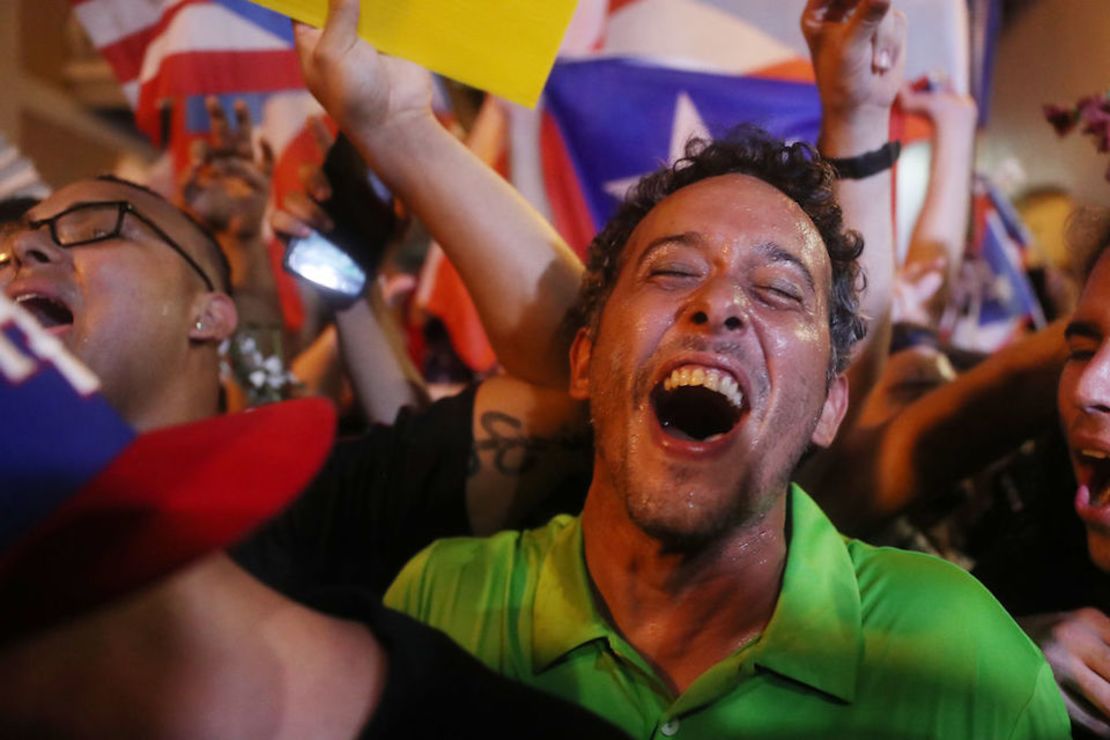 CNNE 677497 - protesters demand resignation of puerto rico's governor ricardo rossello