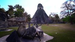 CNNE 679550 - conoce las ruinas mayas de tikal en guatemala