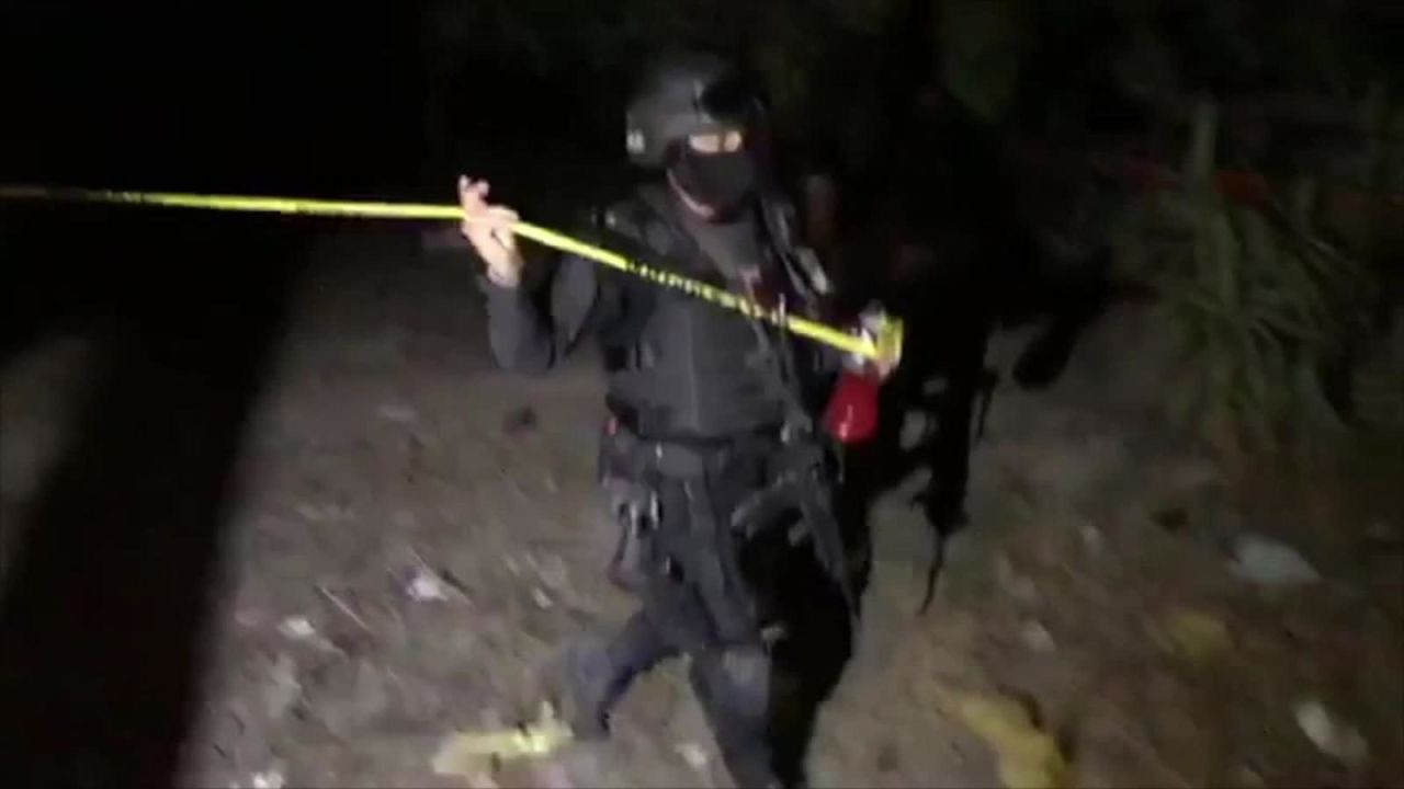 CNNE 682088 - migrante hondureno fue asesinado en operativo, ¿que paso?