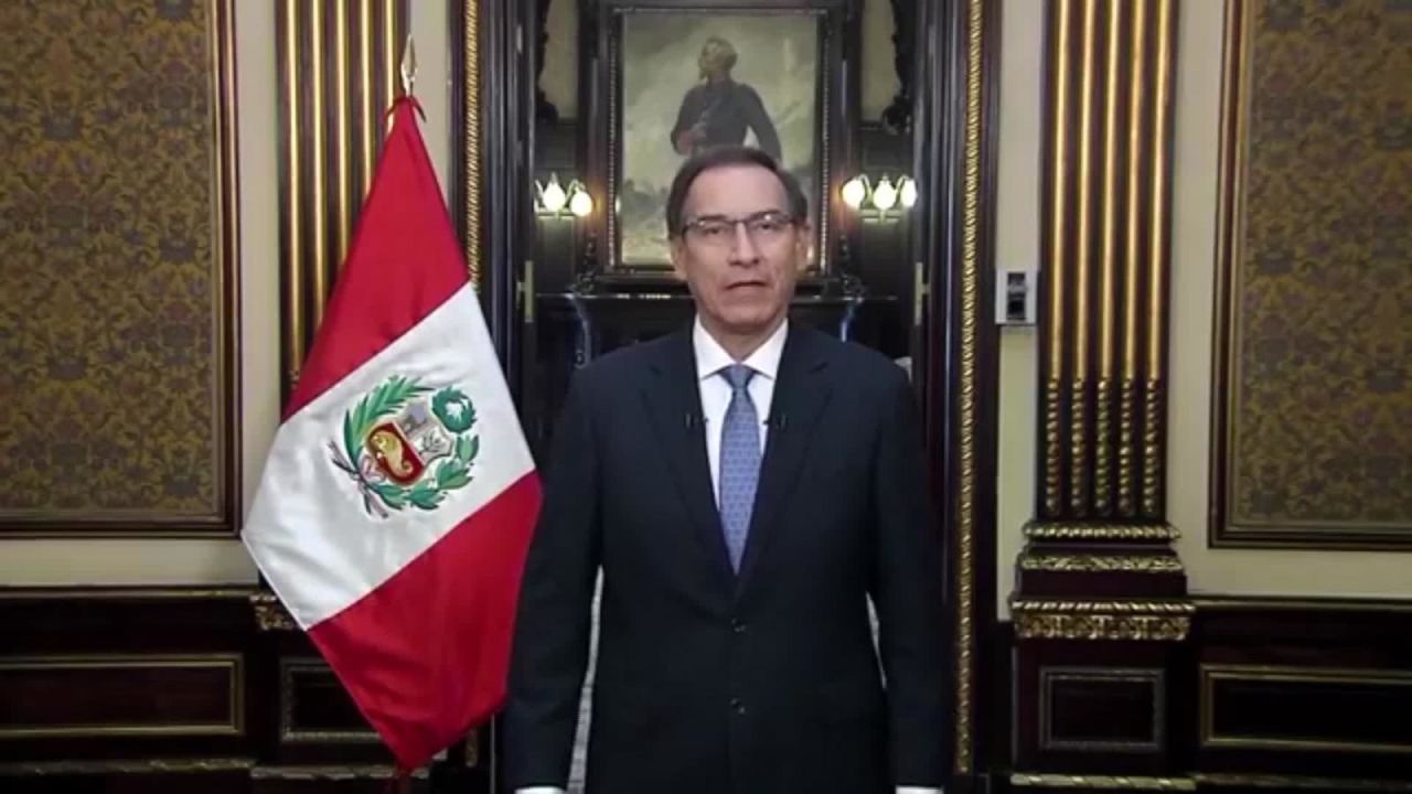 CNNE 682090 - ¿por que pidio el presidente de peru, martin vizcarra, que se adelantaran las elecciones?