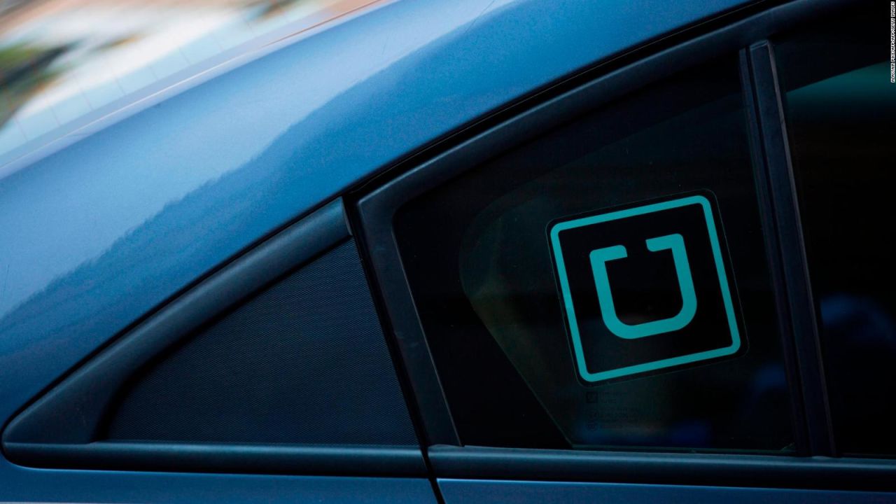 CNNE 685117 - uber reporta perdidas de mas de us$ 5-000 millones