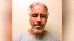 CNNE 685936 - jeffrey epstein se suicido en prision