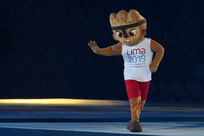 Estados Unidos fue el esperado ganador con más de 200 medallas obtenidas, 120 de ellas de oro. En la imagen, la mascota oficial de los juegos, Milco.