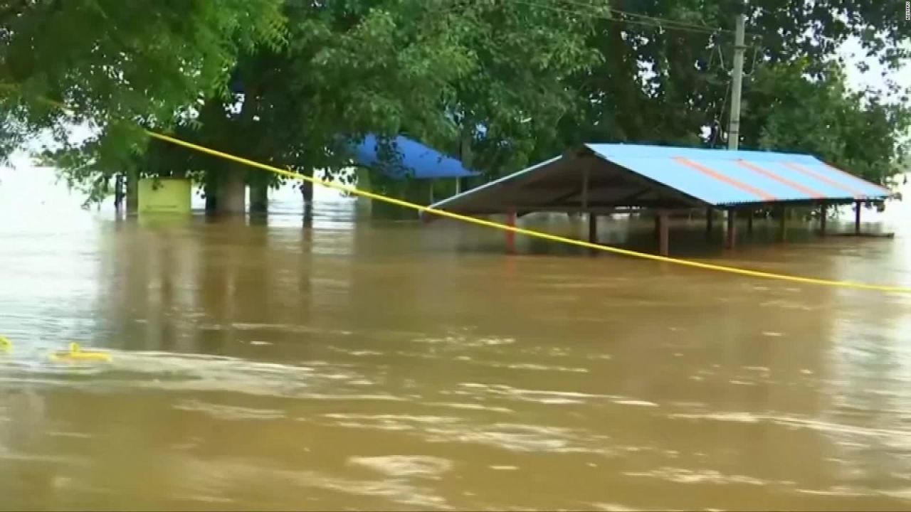 CNNE 686504 - 150 muertos y 17 desaparecidos por lluvias en la india